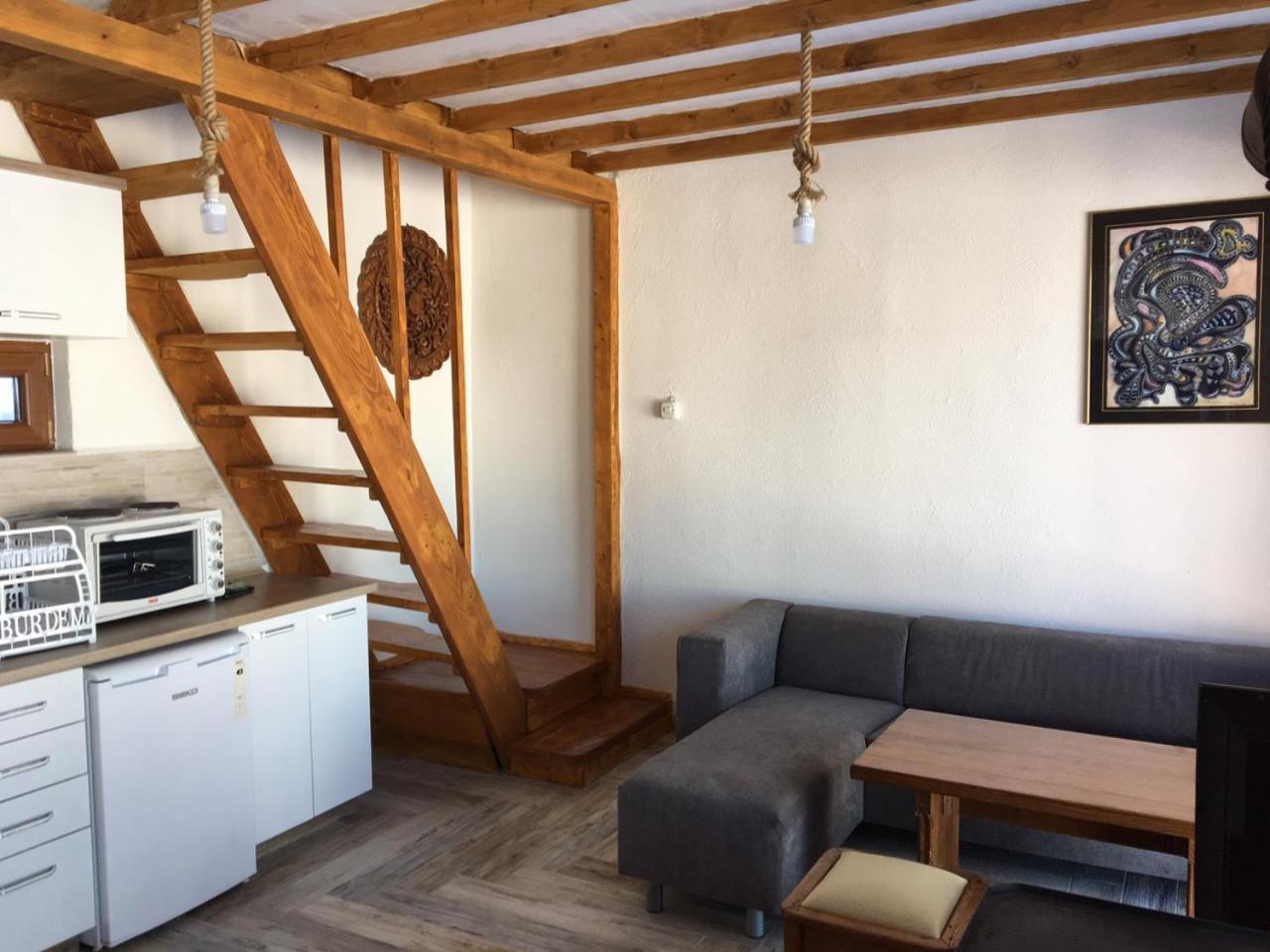 Cece's Mavrovo